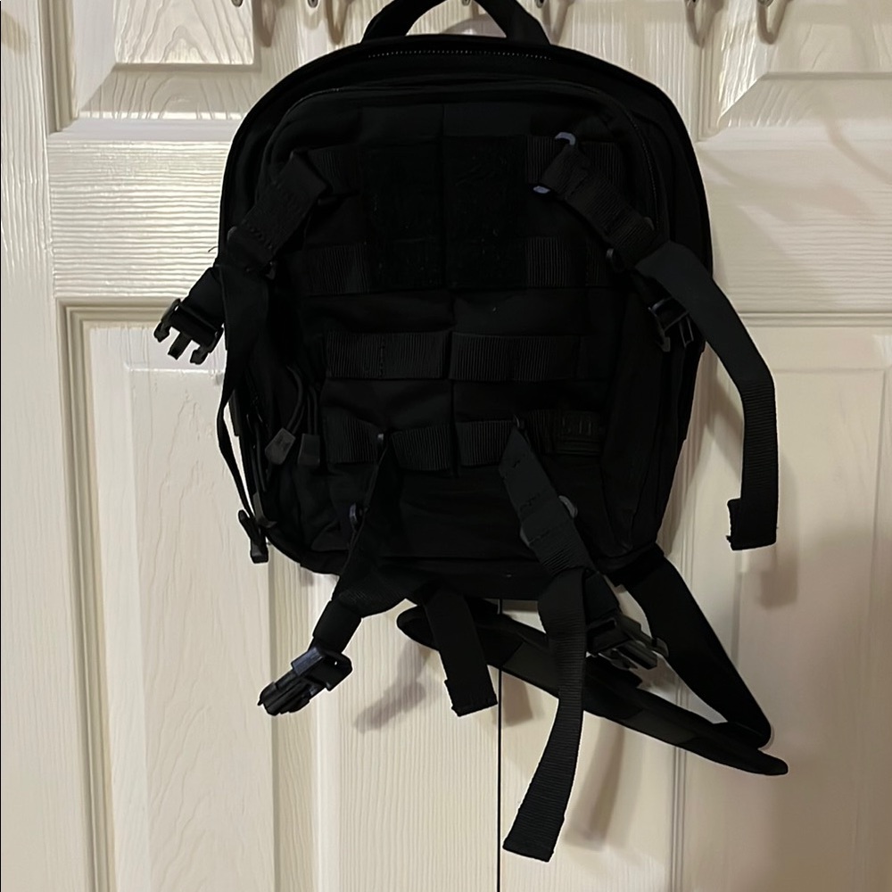 5.11 Tactical Moab 6